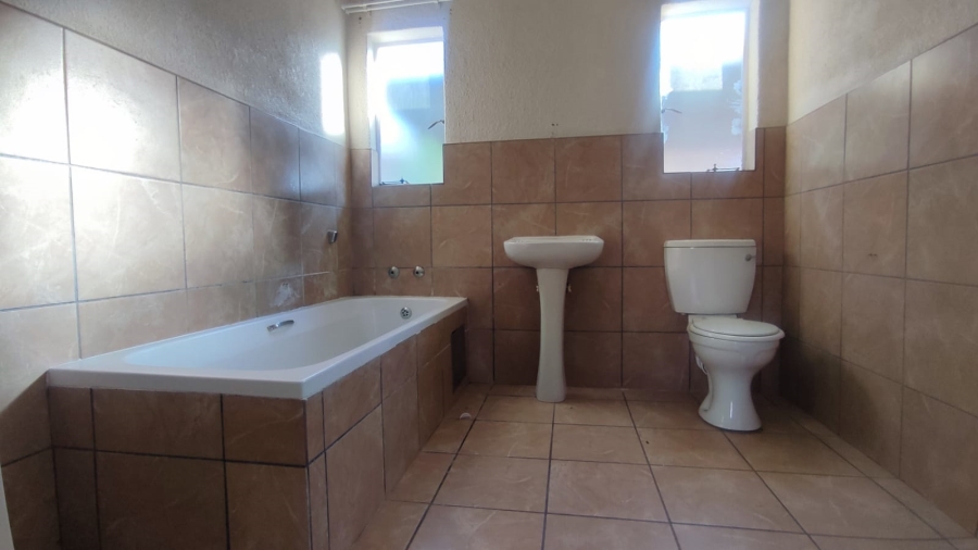 3 Bedroom Property for Sale in Waterkloof Hill Estate North West